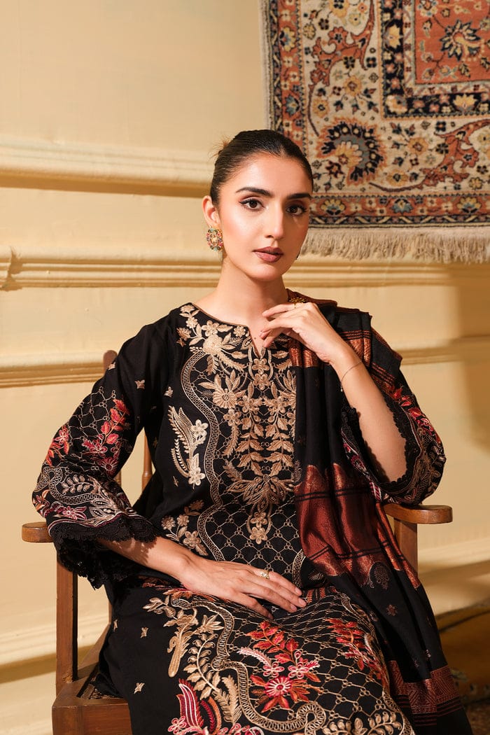 JOHRA EMBROIDERED KHADDAR WITH BANARSI JACQUARD SHAWL