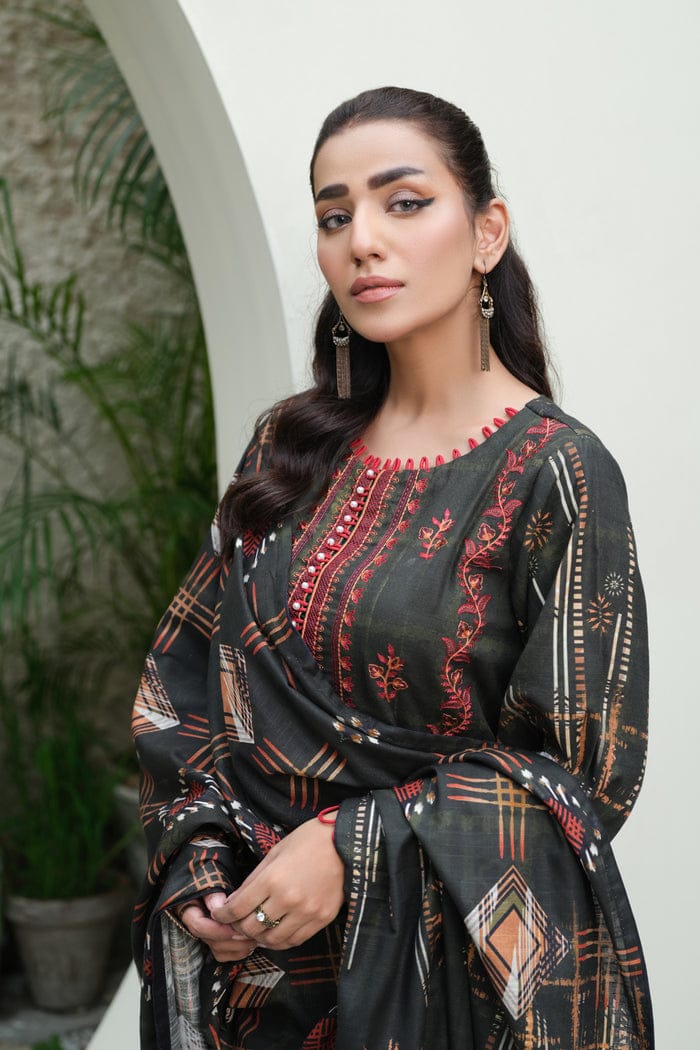 JOHRA EMBROIDERED PRINTED KHADDAR WITH PRINTED KHADDAR SHAWL