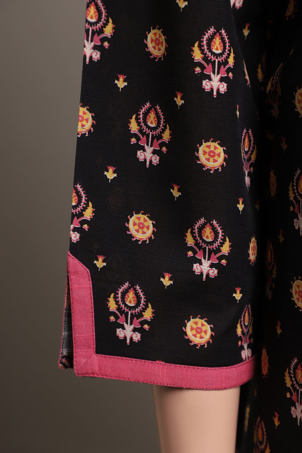 SAYA KHADDAR 3 PC
