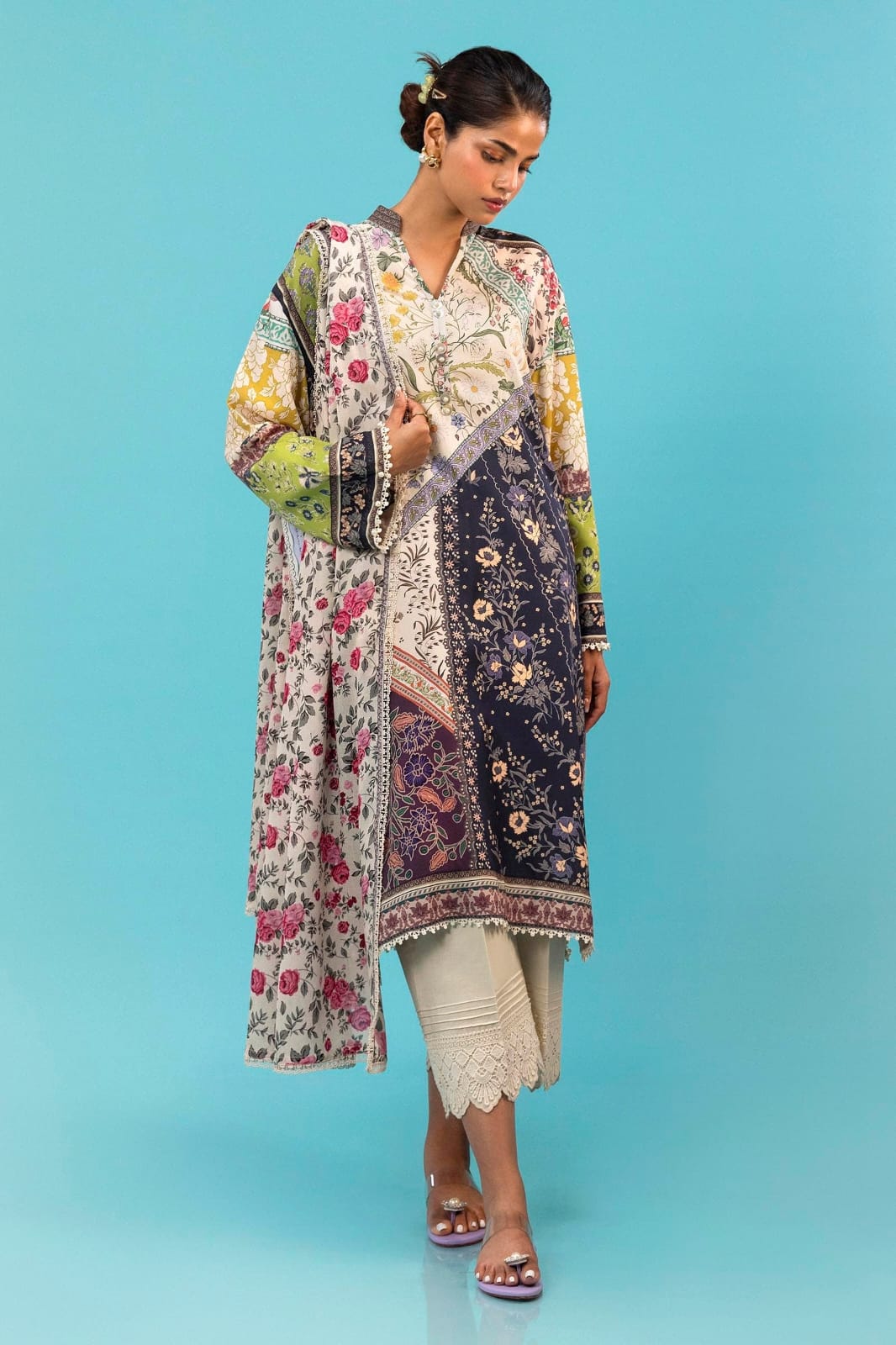 SANA SAFINAZ
