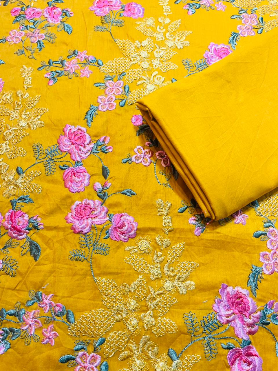 Bareeze 2pc Embroidered Lawn Shirt with Trouser