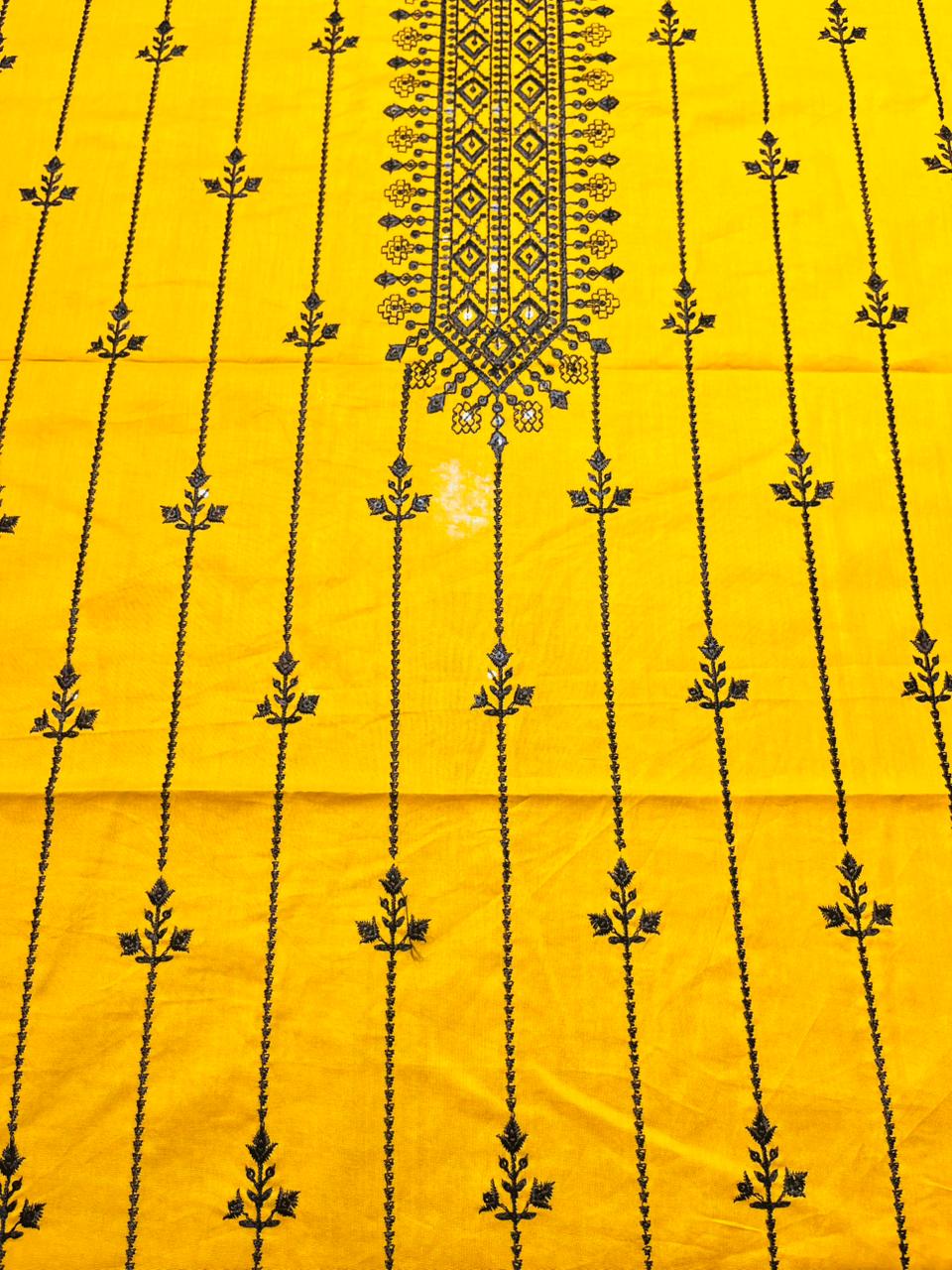 Bareeze 2pc Embroidered Lawn Shirt with Trouser