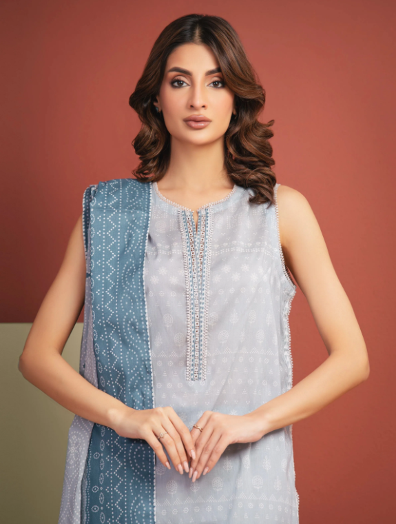 Edenrobe Allure Summer Collection 643 3pc Printed Lawn Shirt & Dupatta