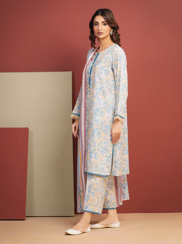 Edenrobe Allure Summer Collection 318 3pc Printed Lawn Shirt & Dupatta