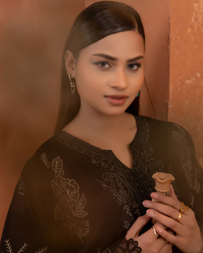 Fantak Suffuse Design 01 Embroidered Shirt and Dupatta