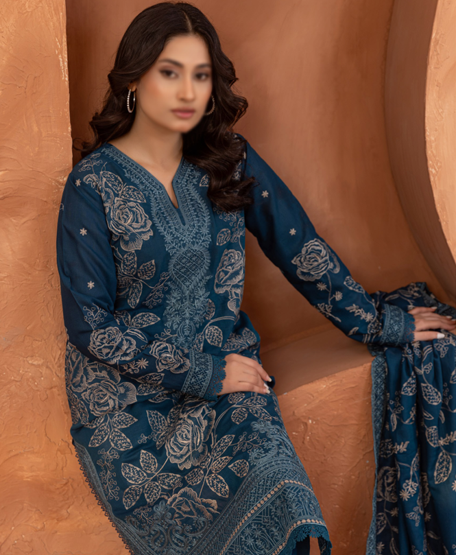 Fantak Suffuse Design 06 Embroidered Shirt and Dupatta