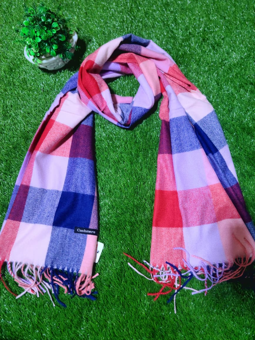 IMPORTED WOOLEN STOLER