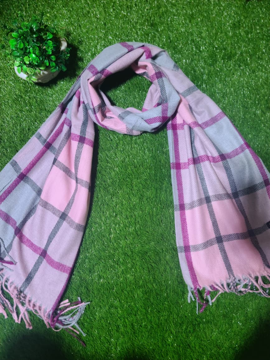 IMPORTED WOOLEN STOLER