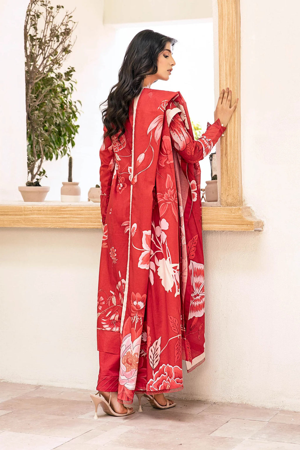 Elaheh by M. Basics 3pc Printed Lawn Suit 02
