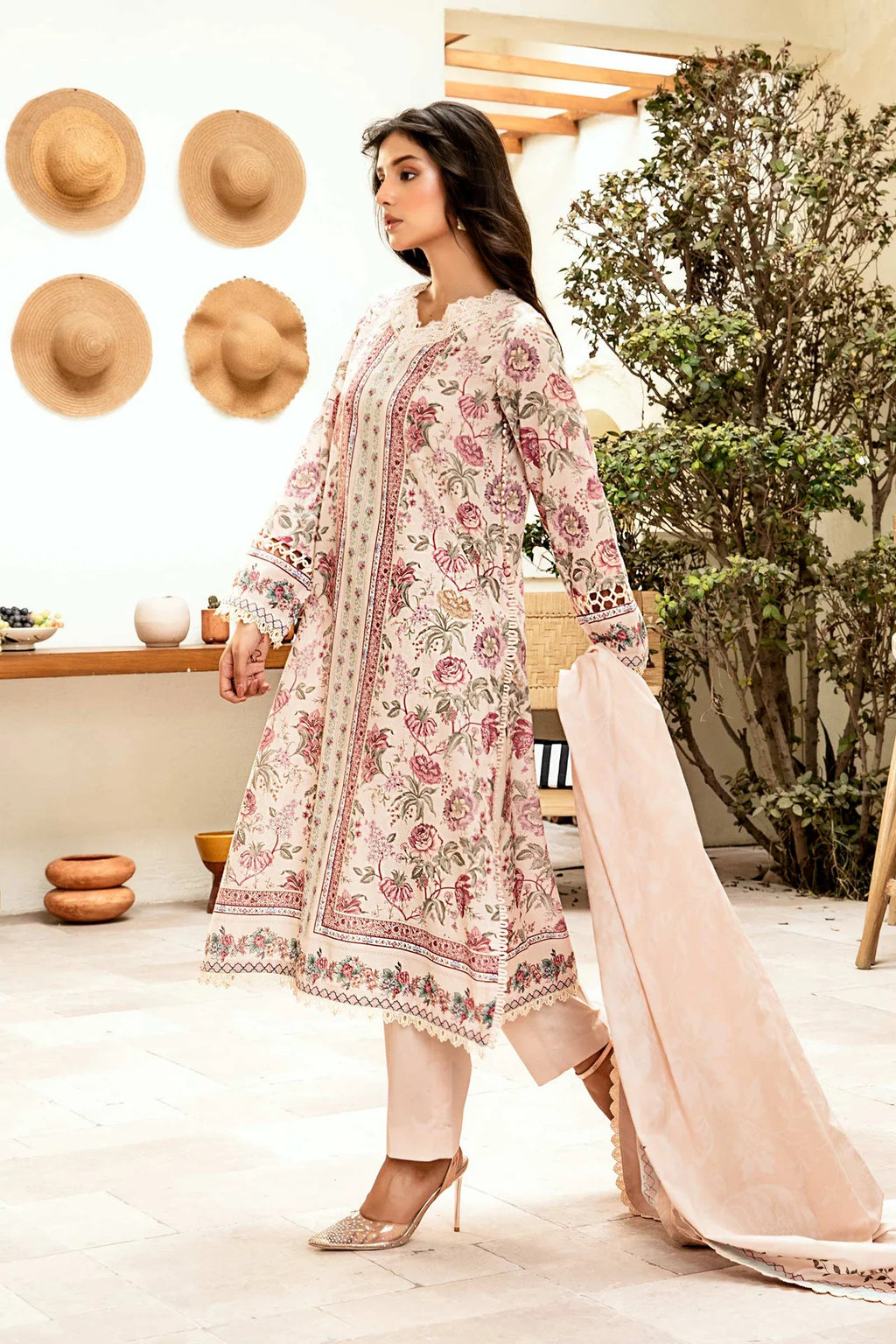 Elaheh by M. Basics 3pc Printed Lawn Suit 04