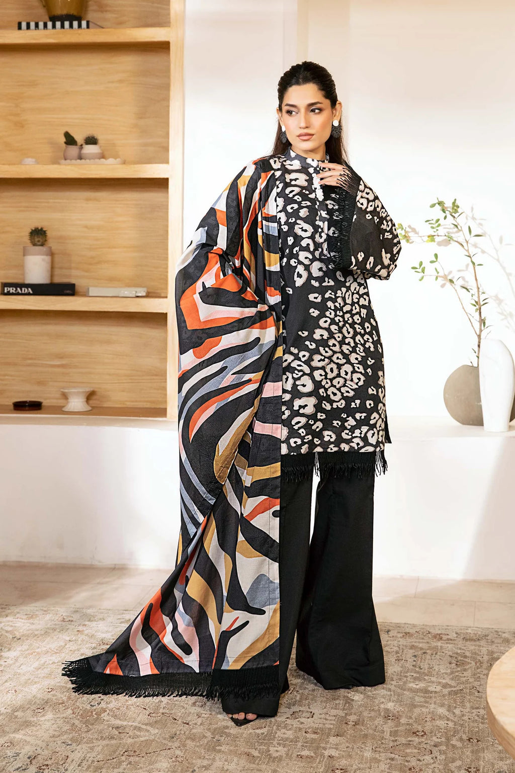 Elaheh by M. Basics 3pc Printed Lawn Suit 07