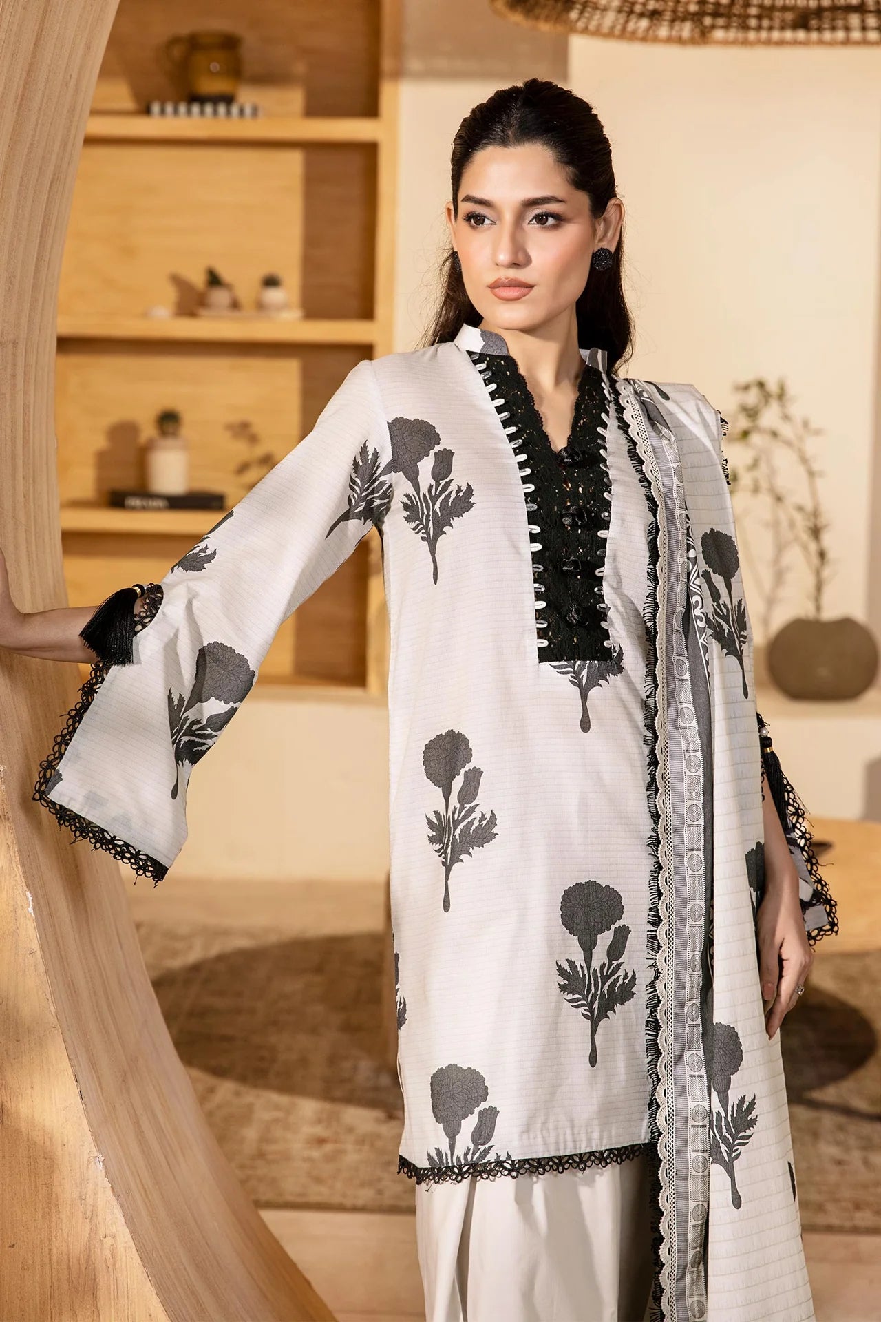 Elaheh by M. Basics 3pc Printed Lawn Suit 10