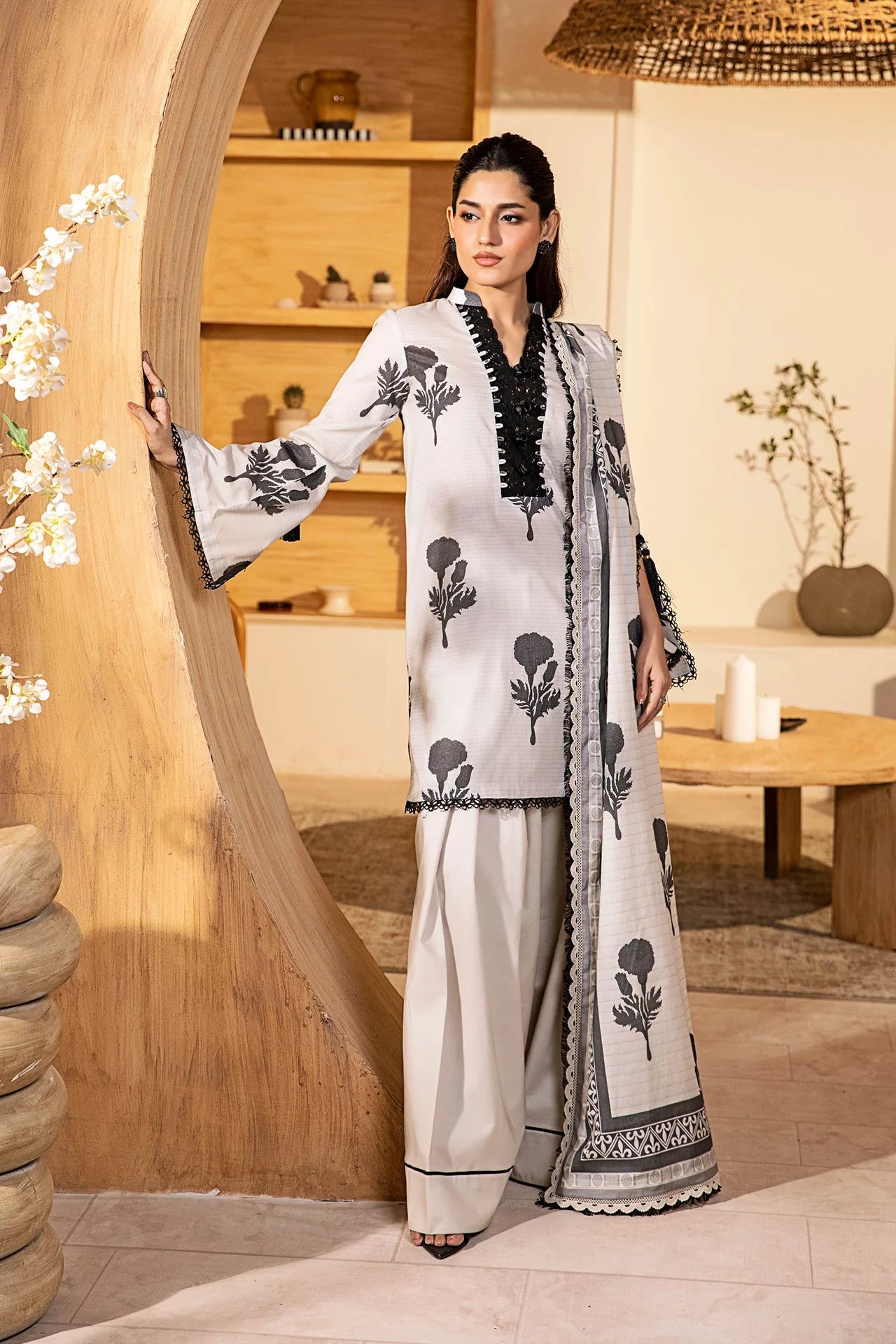 Elaheh by M. Basics 3pc Printed Lawn Suit 10