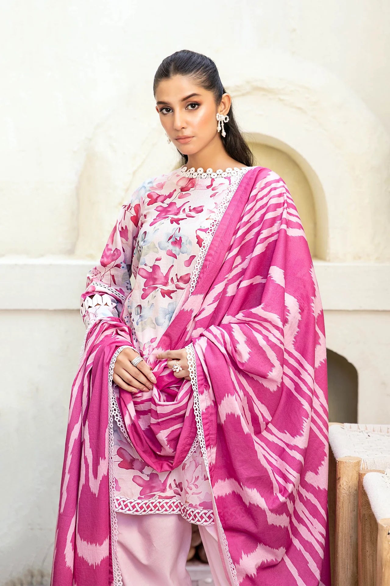 Elaheh by M. Basics 3pc Printed Lawn Suit 11