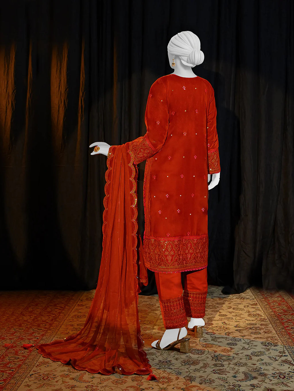 Panjnad by J. Luxury Velvet Collection PJLUXU-241030