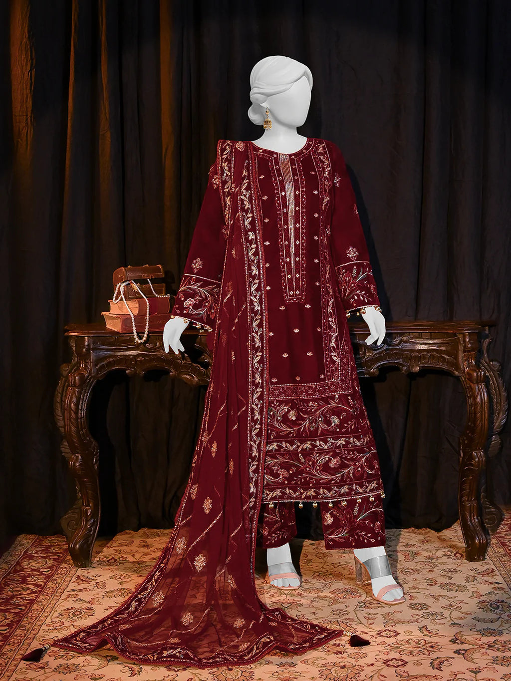 Panjnad by J. Luxury Velvet Collection PJLUXU-241027
