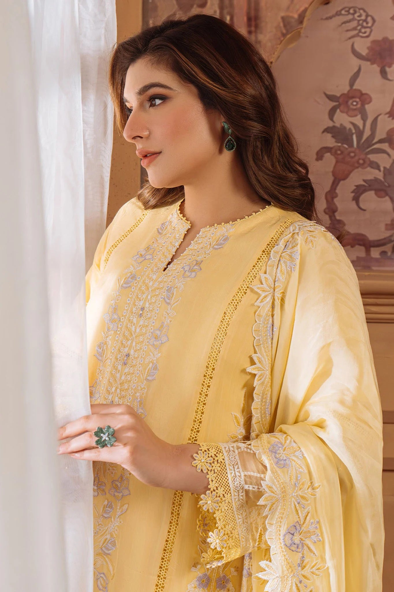 Sahar Luxury 03 3pc Embroidered Organza Suit