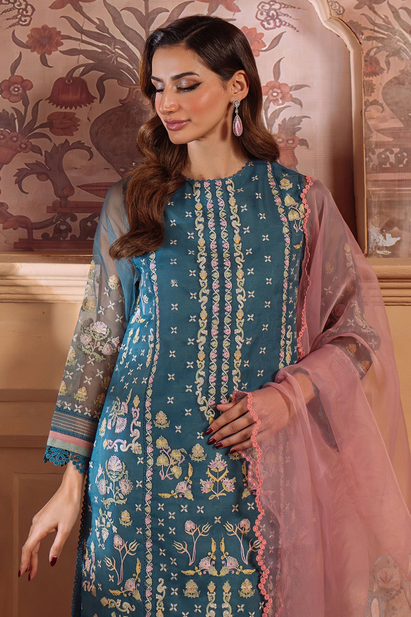 Sahar Luxury 05 3pc Embroidered Organza Suit