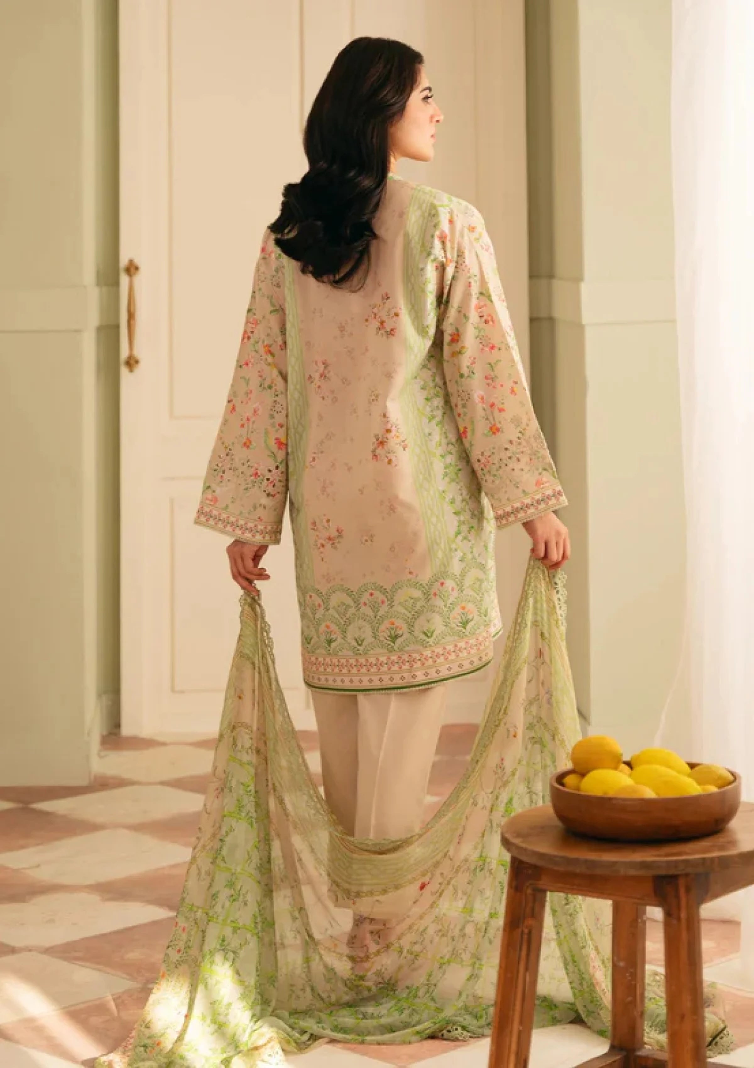 Sahar Raya 01 Embroidered Lawn with Chiffon Dupatta